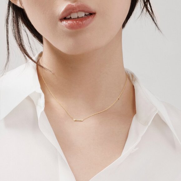 New Tiffany 18K Yellow Gold Fleur de Lis Key Bar with Diamonds Necklace - Picture 2 of 5